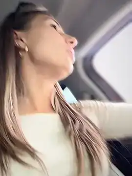LetsFunKARINA